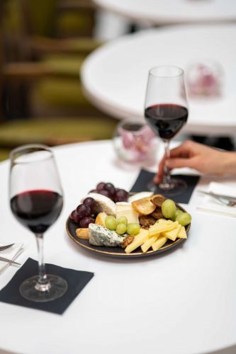 Wine & Cheese reception every afternoon